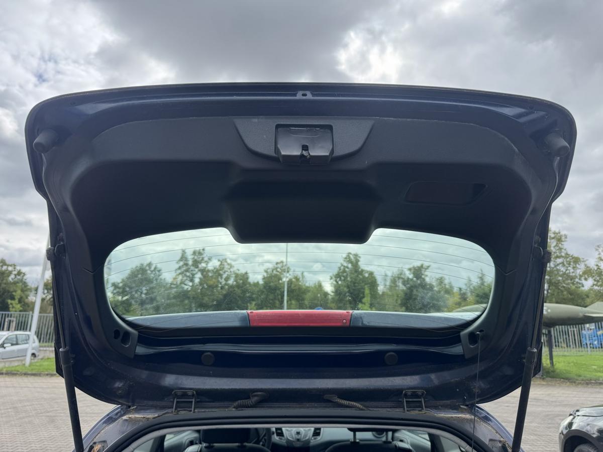Ford Fiesta JA8 original Heckklappe mit Heckscheibe Blazer Blau Bj.2009